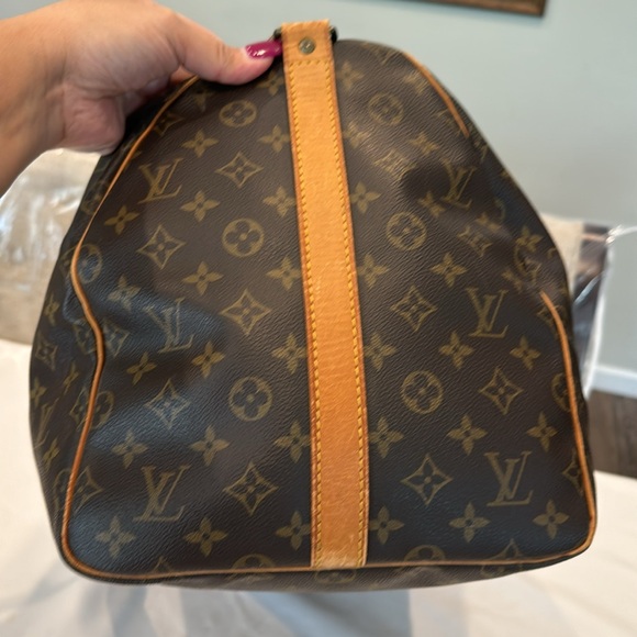 Authentic Louis Vuitton Keepal Bandolier 55 travel bag - Picture 5 of 15
